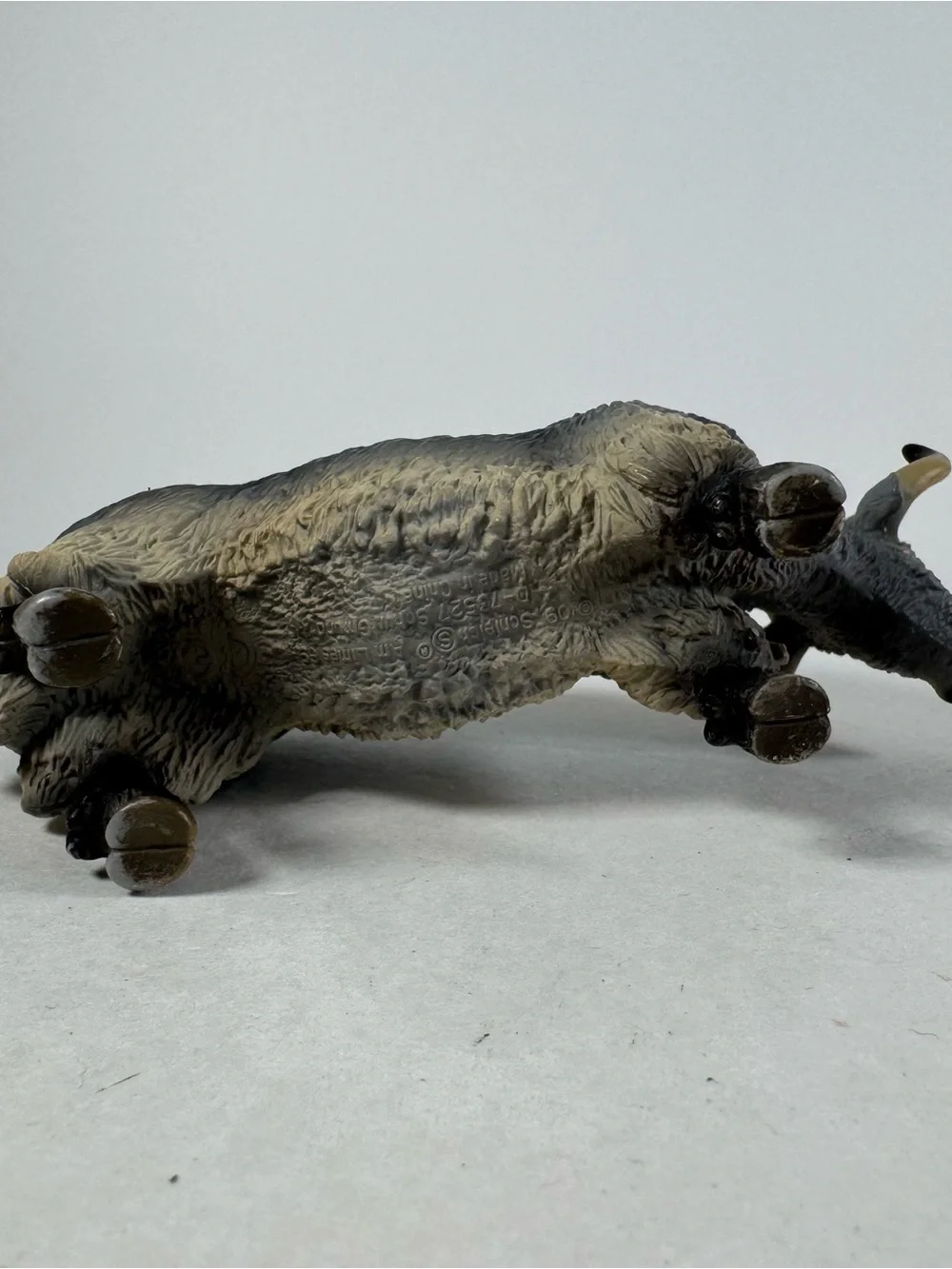 Schleich 2009 Figure Buffalo Yak Cow Grey White 5.5